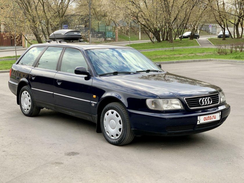 Ауди универсал чёрный механика дизель