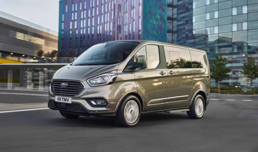 Ford Tourneo Custom 2021