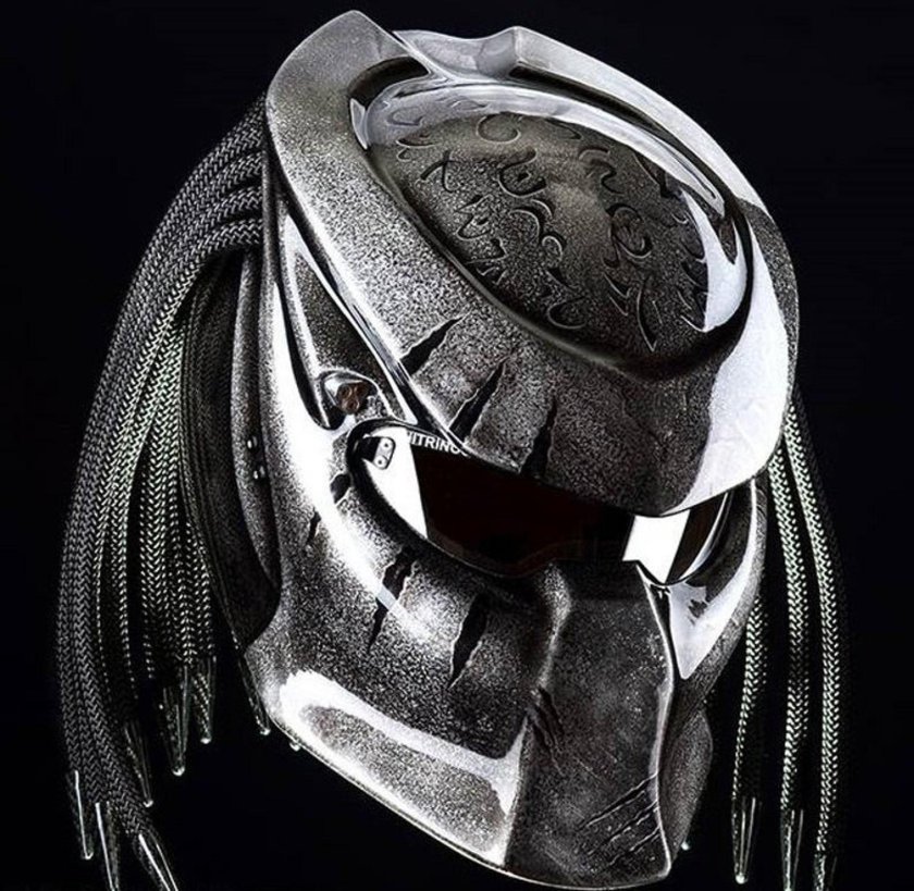 Мотошлем Predator Helmet