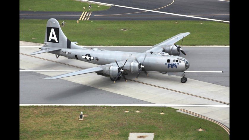 Самолет b-29 Superfortress