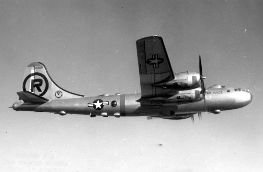 Самолет b-29 Superfortress