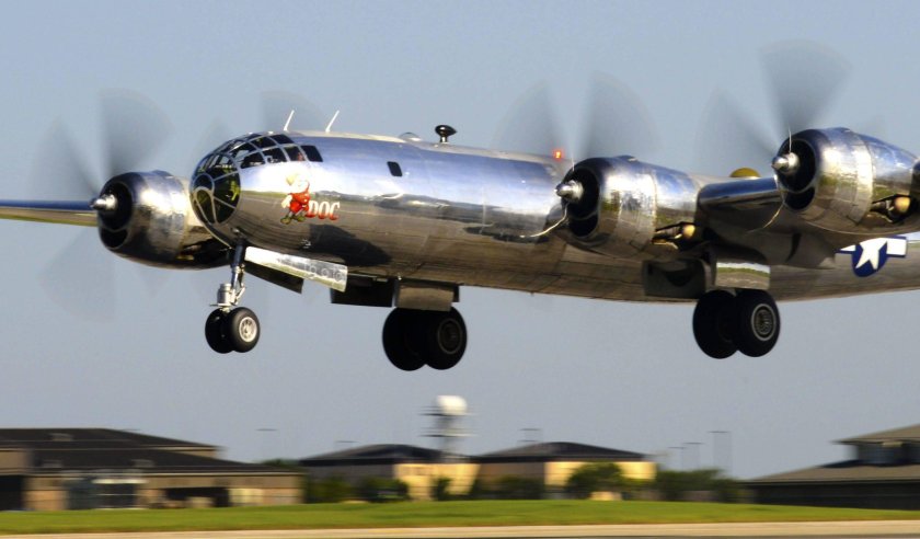 Б-29 бомбардировщик