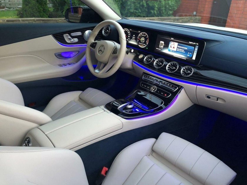 Мерседес е200 белый салон