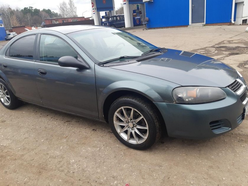 Dodge Stratus II 2002