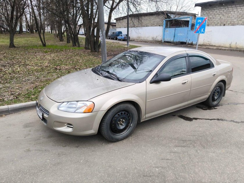 Додж стратус 2.4 2002