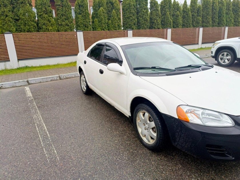 Додж стратус 2.4 2002