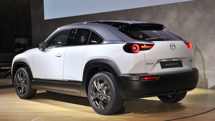 Мазда мх30