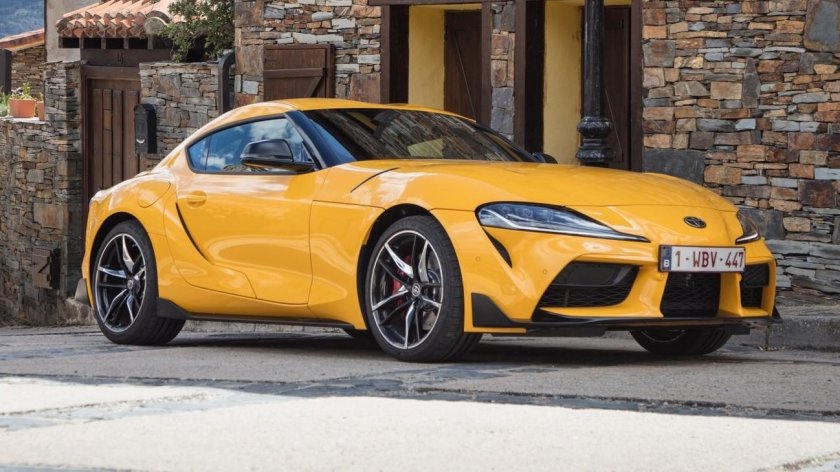 Toyota Supra a90 Yellow