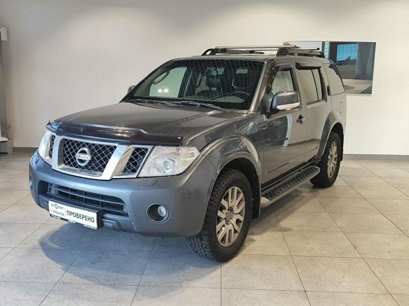 Nissan pathfinder 2012