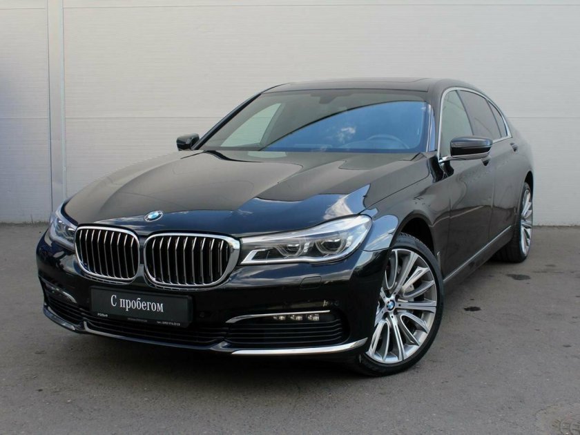 BMW 750 g11