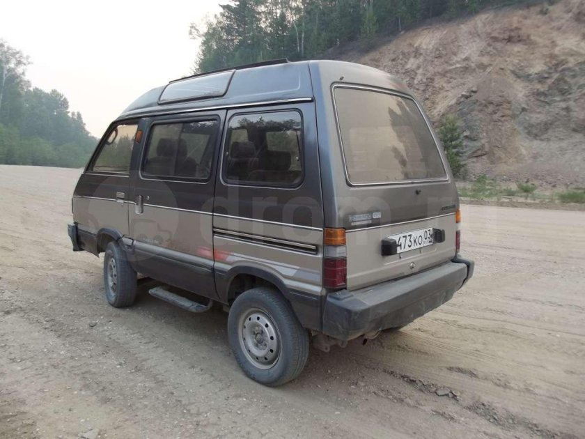 Субару Доминго 1990