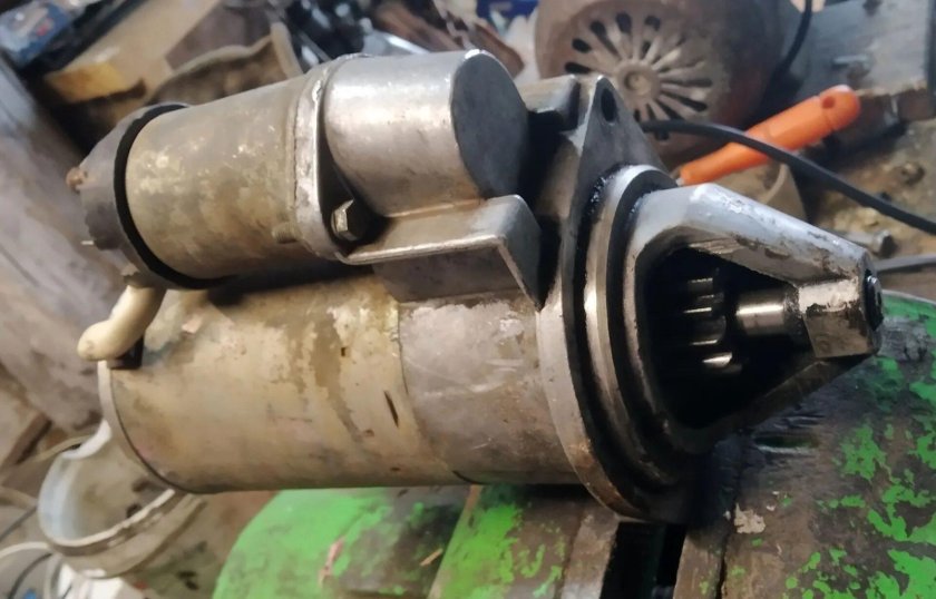 Замена втягивающего реле стартера Нива Шевроле