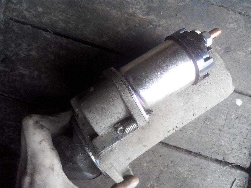 Втягивающее реле Нива 21213