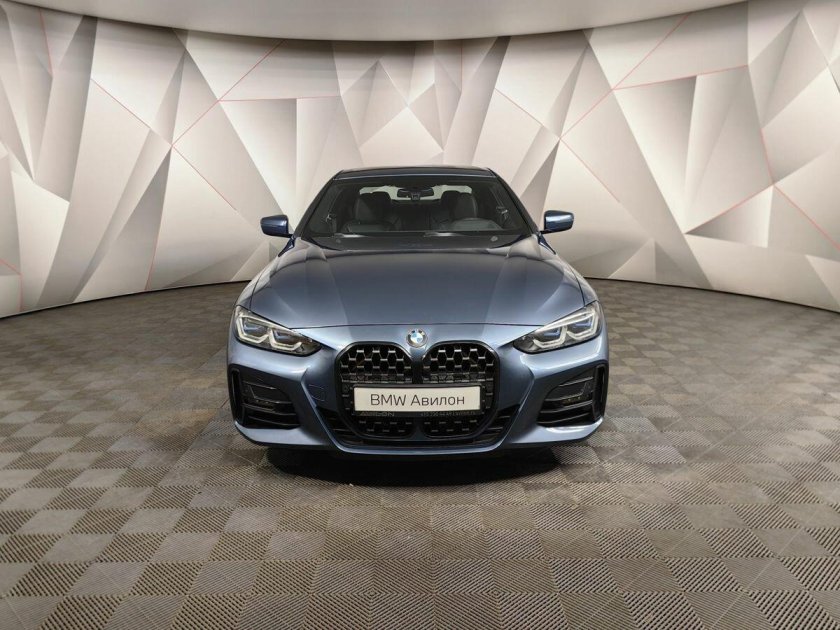 Серая бмв