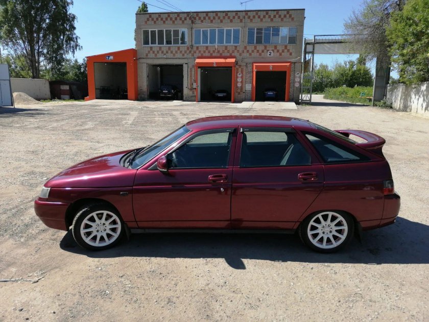 ВАЗ 2112 Франкония 105