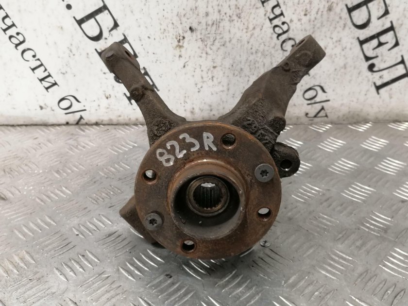 Ступица Сандеро передняя