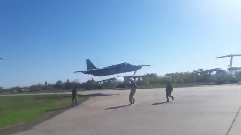 Су 25 на сверхмалой высоте