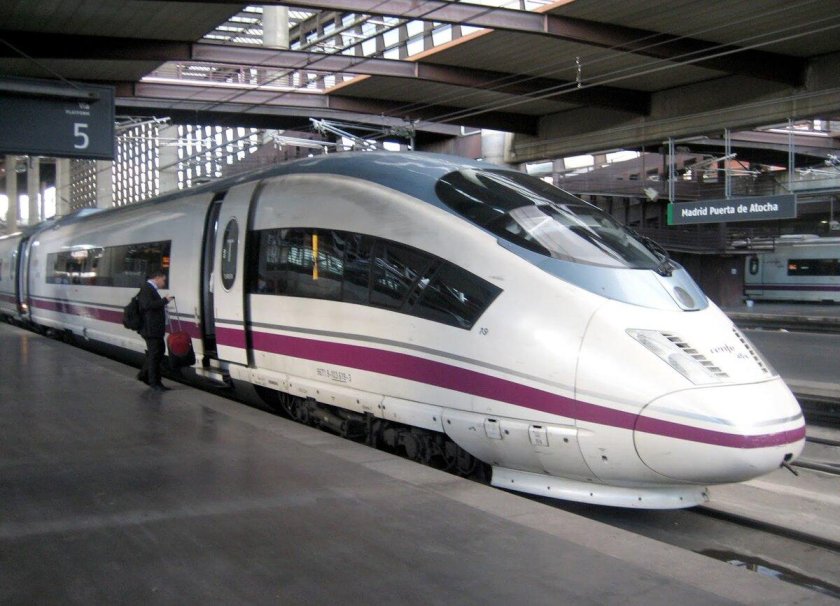 Поезд ave барселона мадрид
