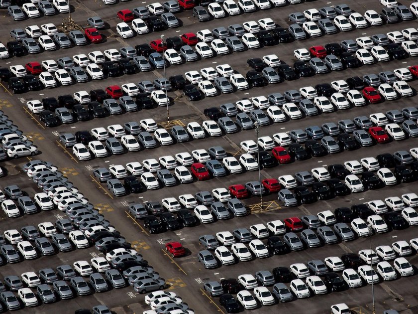 Непроданные автомобили