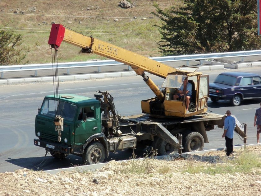 Автокран КС 3575а