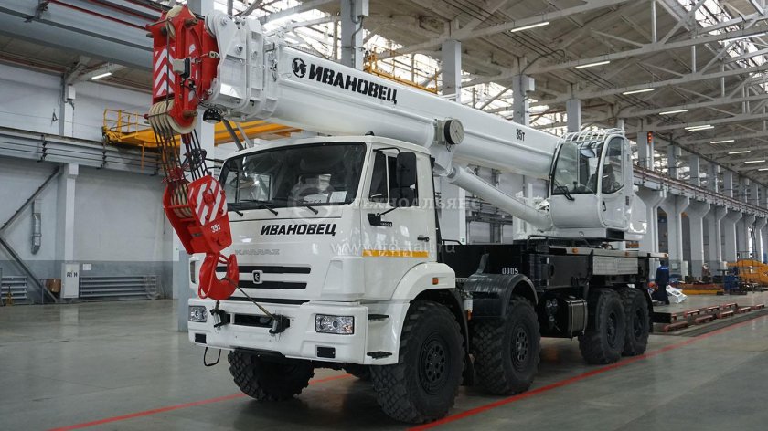 КАМАЗ 63501 автокран