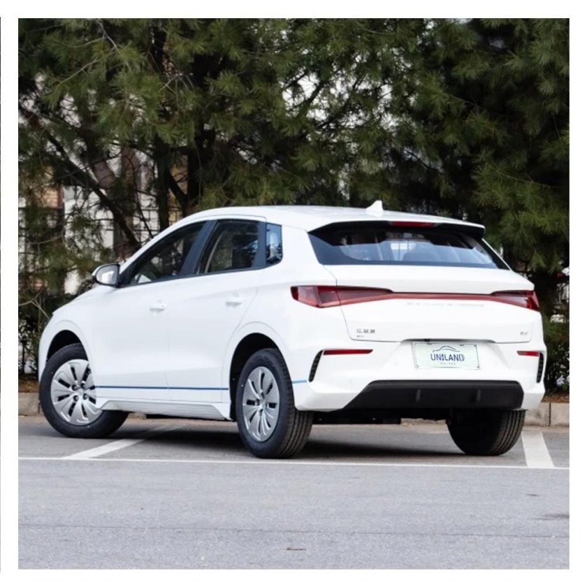 BYD e2 электромобиль