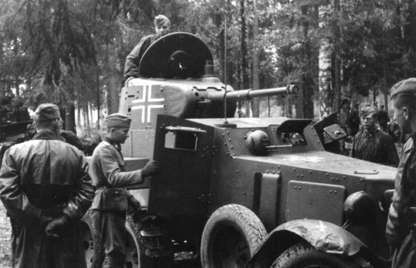 Бронеавтомобили РККА ба-10