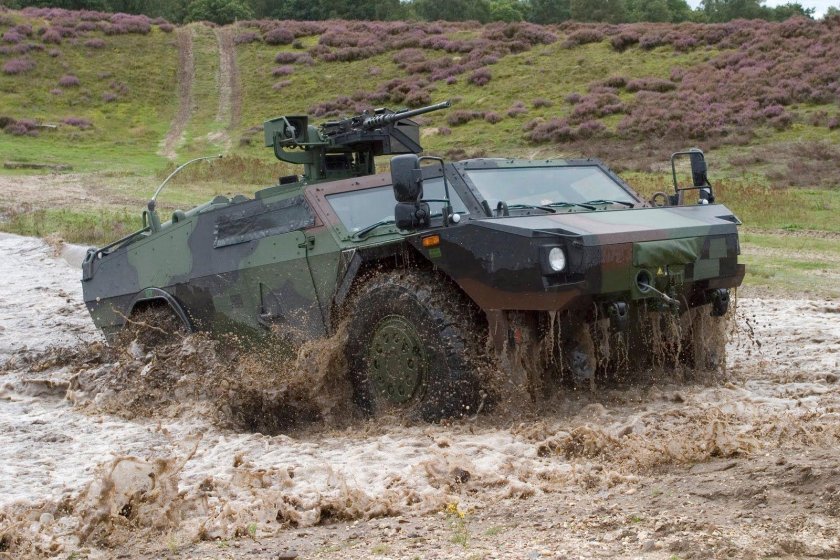 Бронетранспортер бтр 80