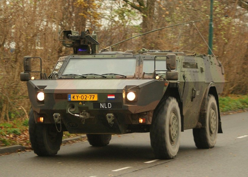 Боевая бронированная машина