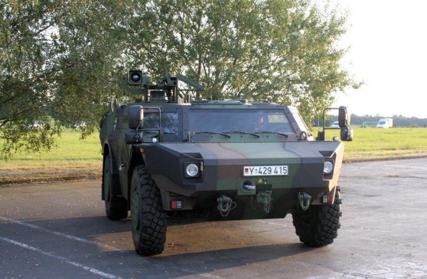 Fennek бронеавтомобиль