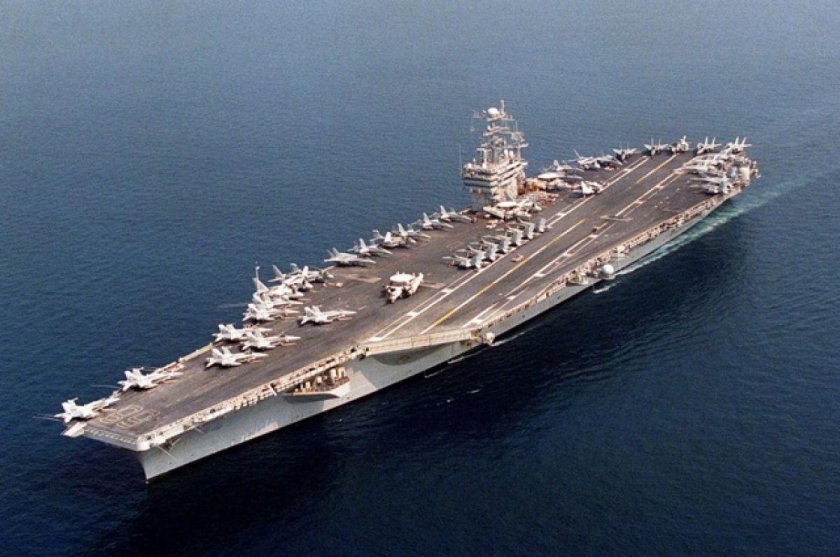Честер Нимиц авианосец