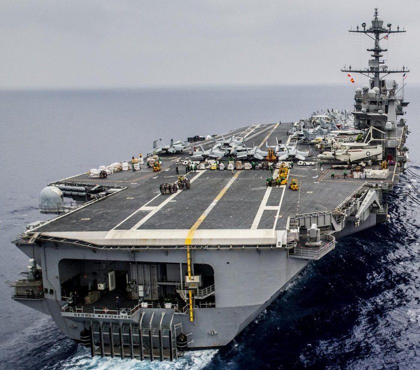 USS Джордж Вашингтон ( CVN 73)