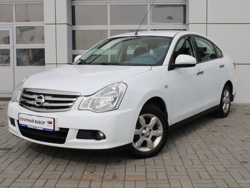 Nissan Almera 2013