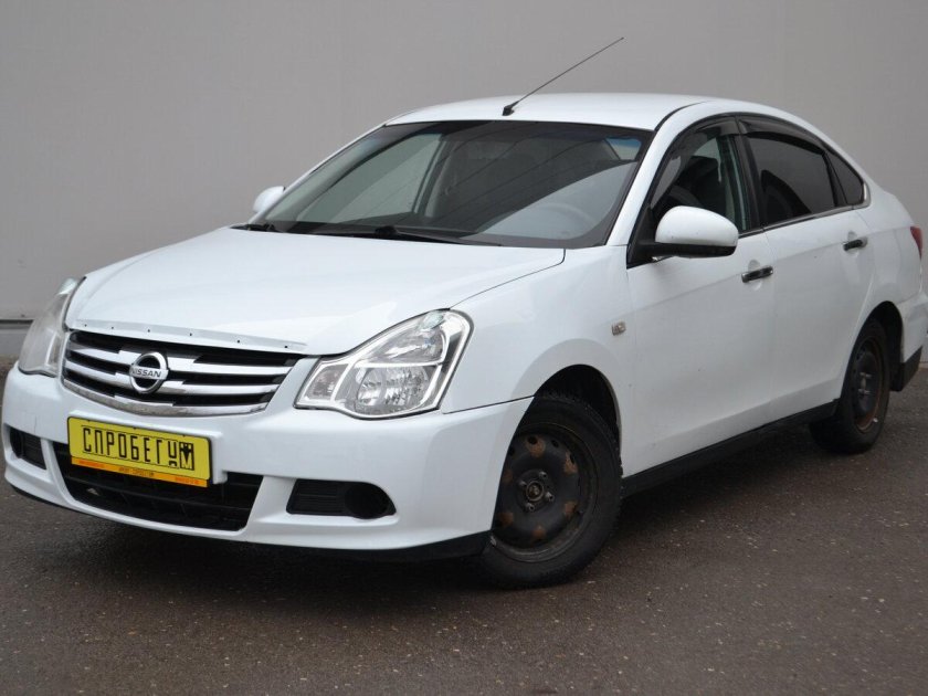 Ниссан Альмера 2013 белый