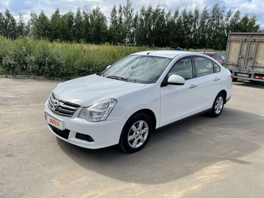 Ниссан Альмера белая