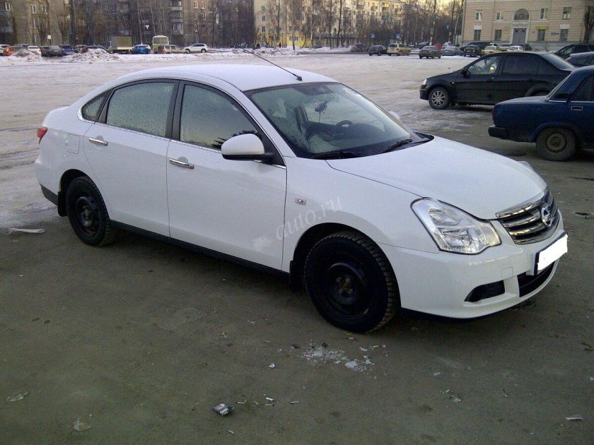 Ниссан Альмера g15 белая