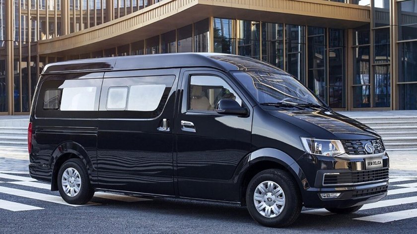 Mitsubishi Delica 2022