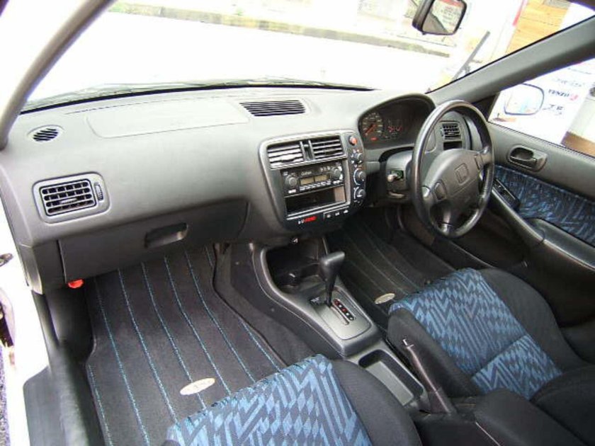 Honda Civic 6 седан салон