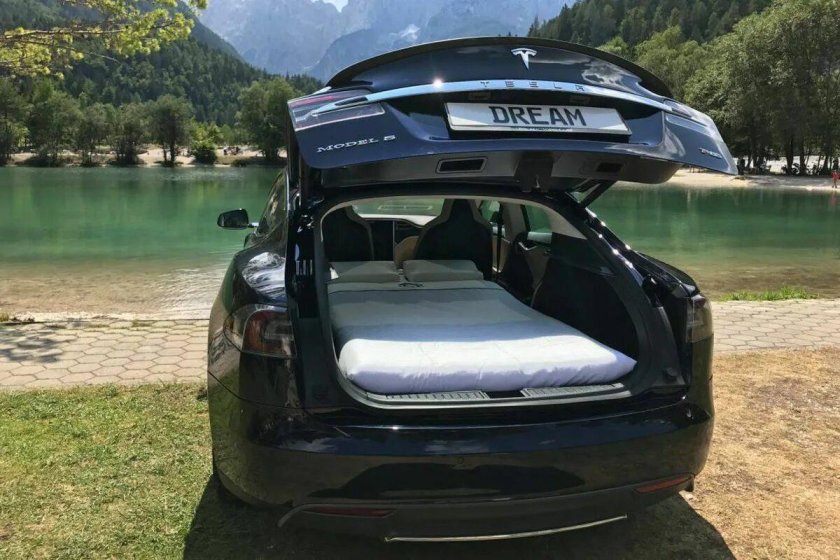 Tesla Camper