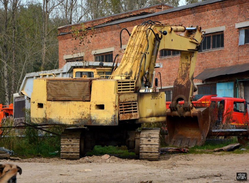 Экскаватор эо 4124