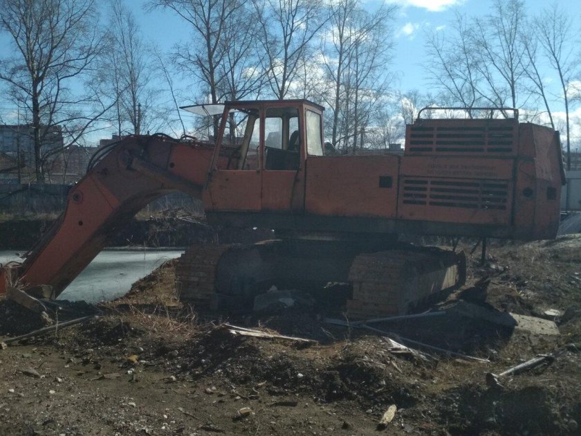 Экскаватор эо 5126