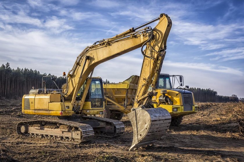 ЭО-3122 экскаватор