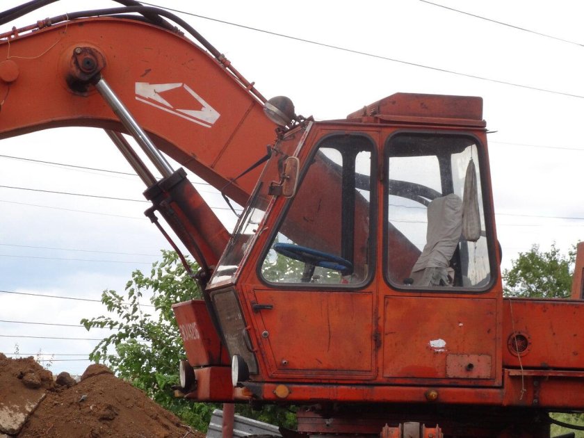 Экскаватор ЭО 6123