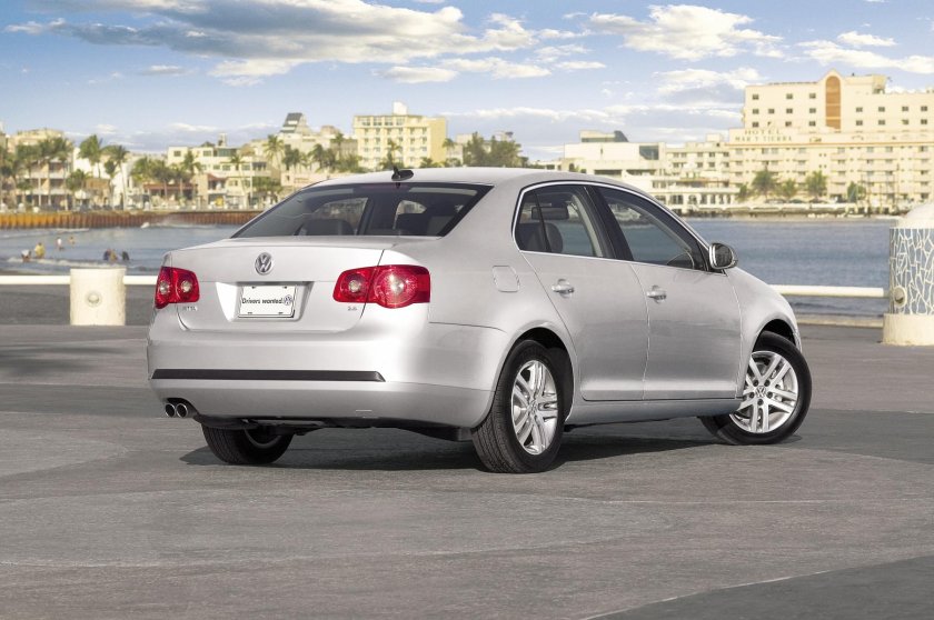 Фольксваген Джетта 2005