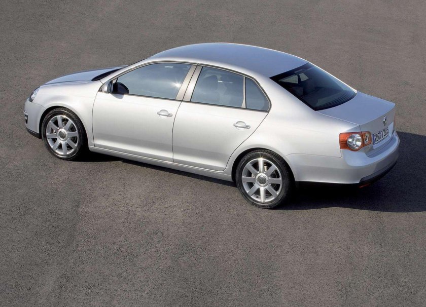 Фольксваген Джетта 2005