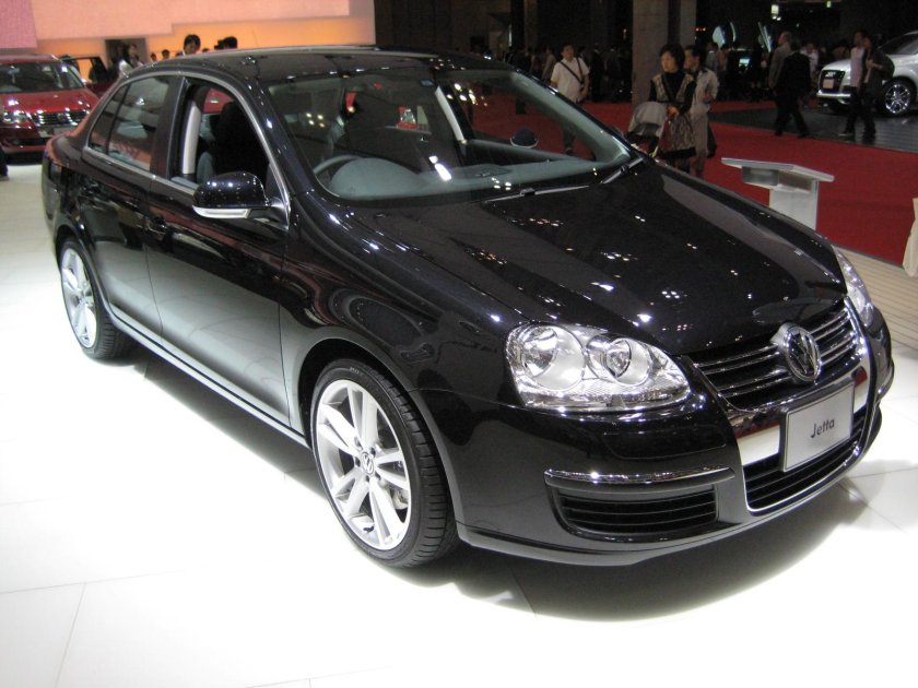 Jetta 5 Black