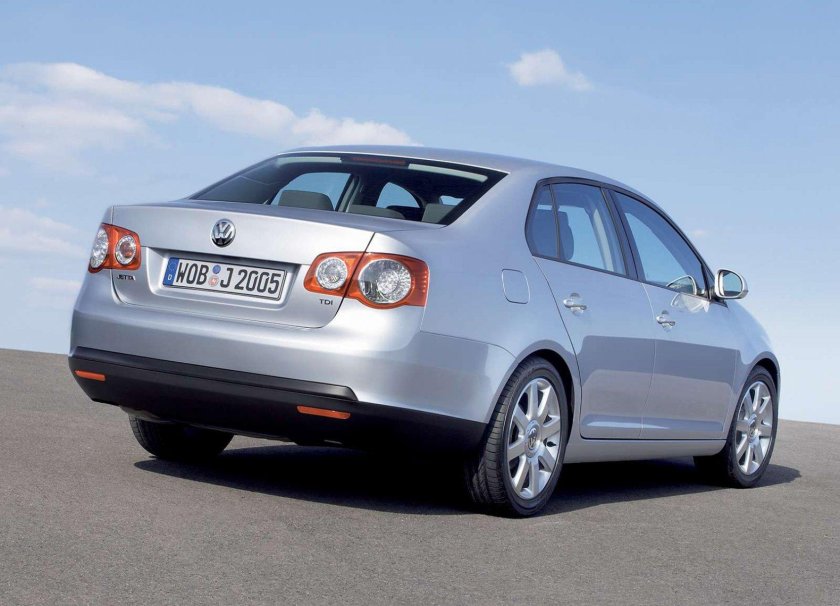 Фольксваген Джетта 5