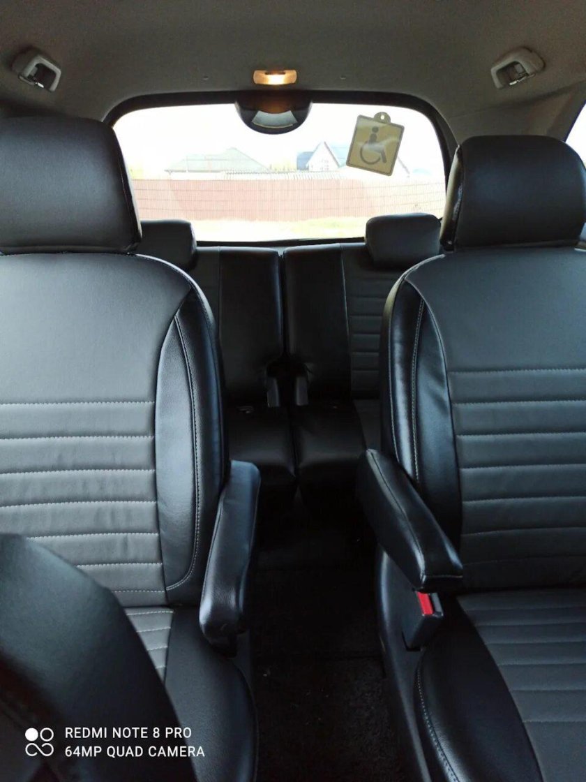 Чехлы на сидения Honda freed