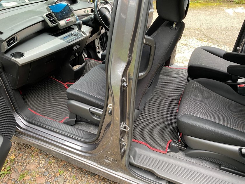 Хонда Фрид 7 мест