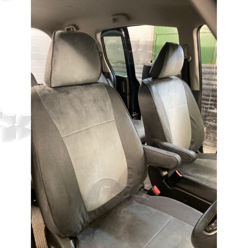 Чехлы Хонда Фрид